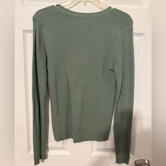 Primark Women's Green Cardigan Sweater - Picture 3 of 3